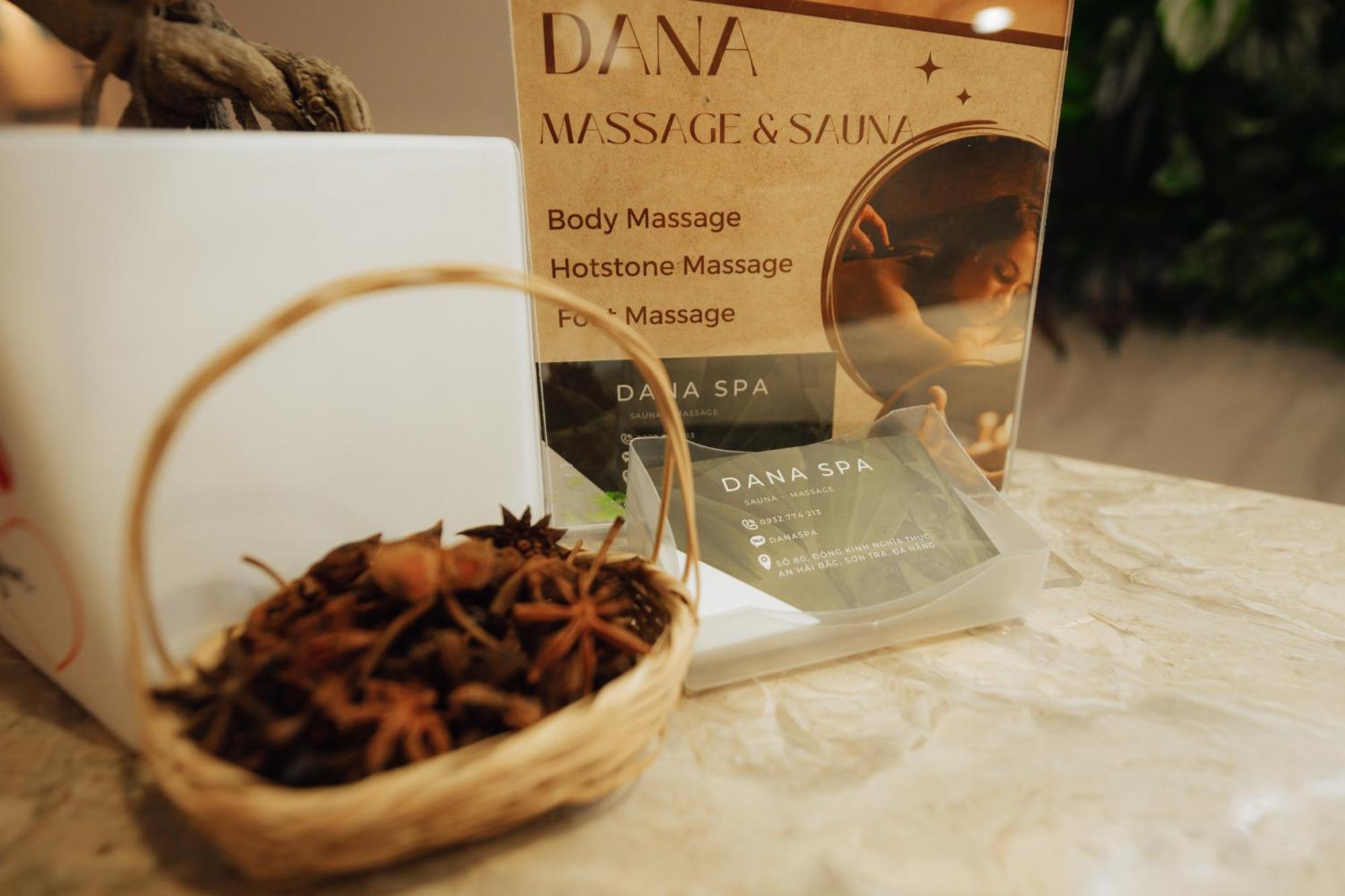 Danaciti Hotel Da Nang Luaran gambar