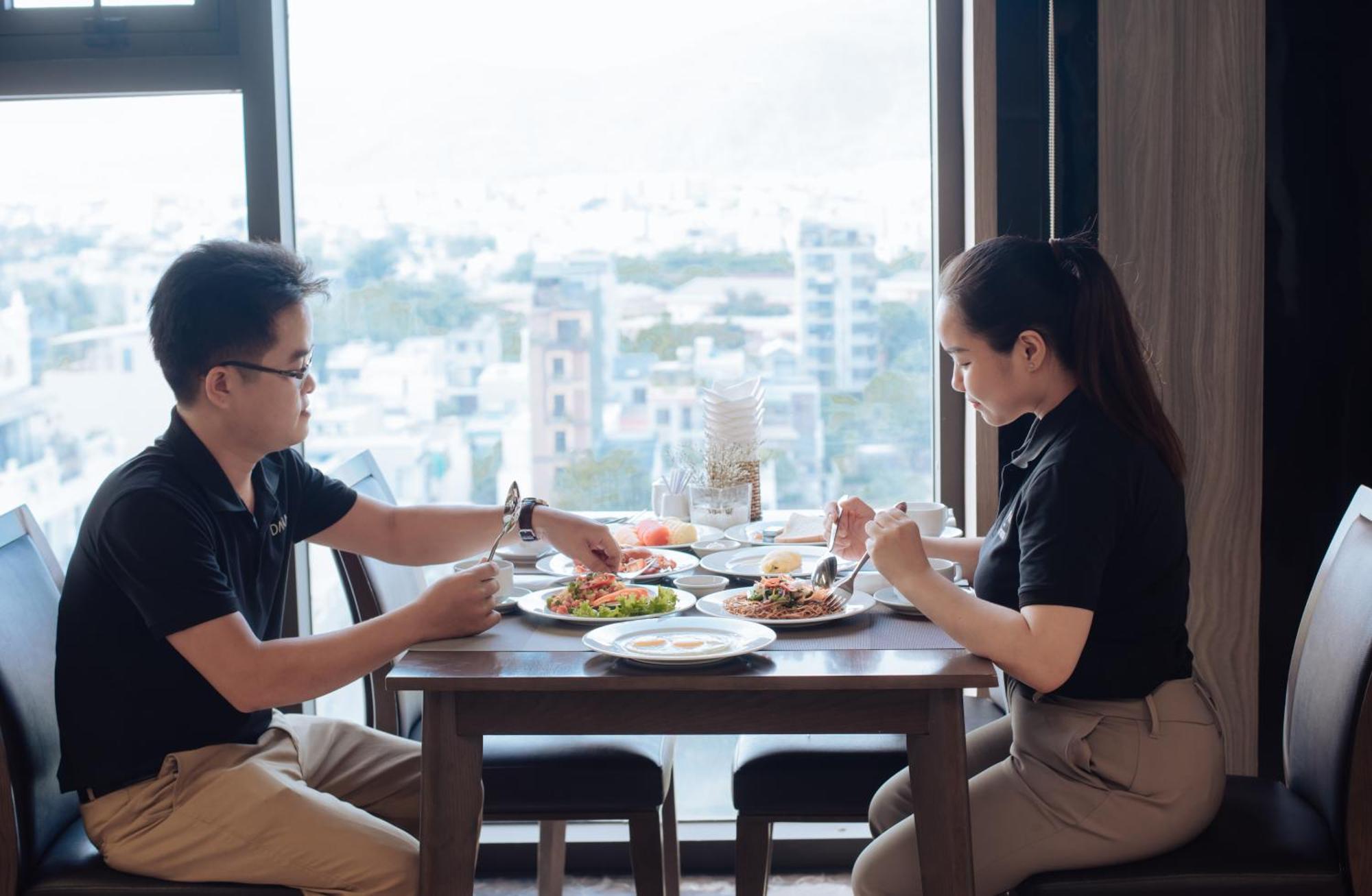 Danaciti Hotel Da Nang Luaran gambar